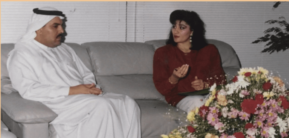 girl-talking-with-arab